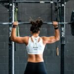 woman doing weight lifting